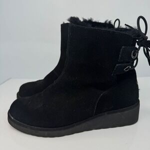 Koolaburra by UGG Lomia Short Black Suede Leather Ankle Wedge Boots Sz 7 Winter